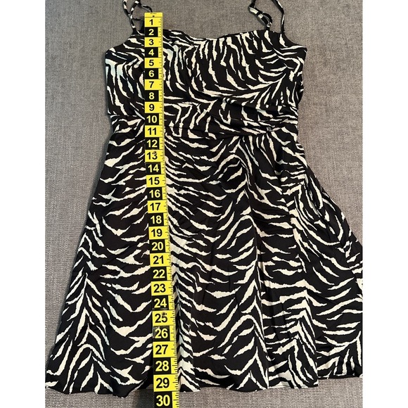 Autumn Adeigbo Black & White Dress Spaghetti Strap Adjustable Womens 8 NEW - Picture 4 of 12